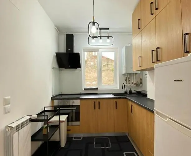 Hot Spot - - Sanador Victoriei